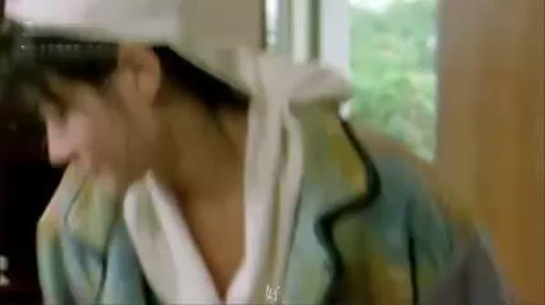 高颜值美女纯纯心动挡不住想啪啪作品《艳降勾魂高清修复版》字幕佳作 黑毛毛漂亮脸蛋真是极品鸡动了